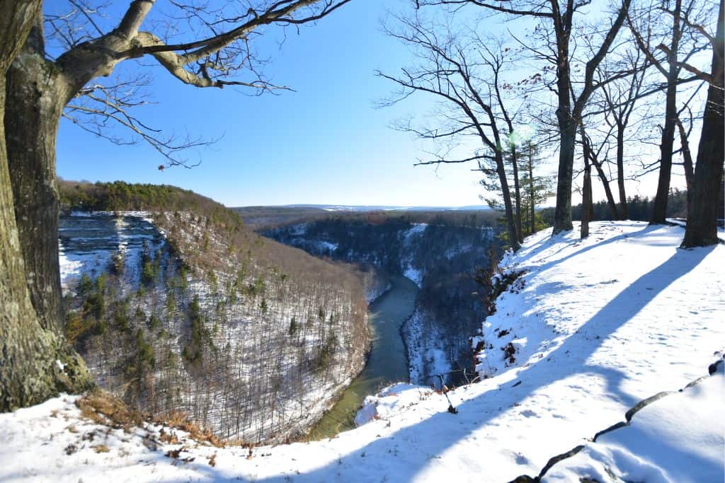 Overlook the Genesee River Gorge on a snowy winter morning in Letchworth State Park