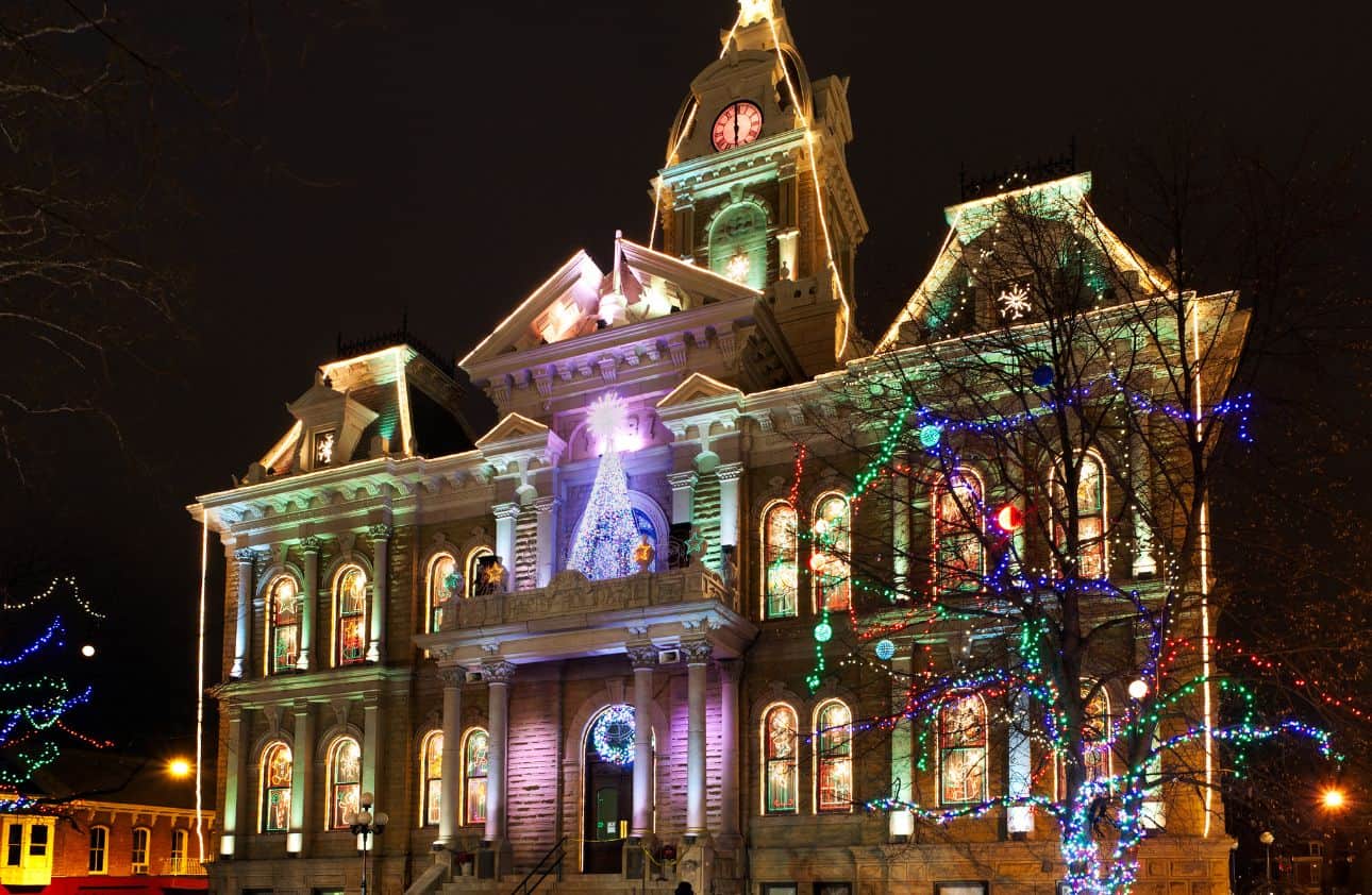 10-magical-christmas-towns-in-ohio-to-visit-in-2023-pa-on-pause